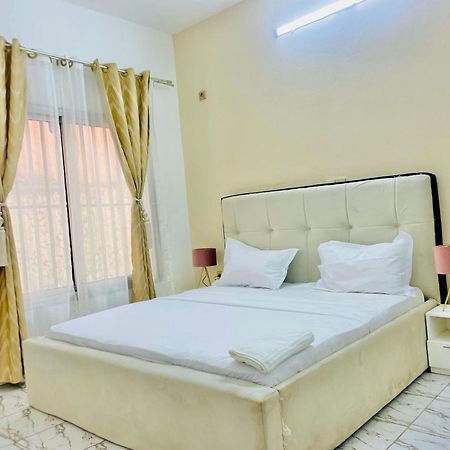 Residence Verone - Appartement Meublés Yaoundé Extérieur photo