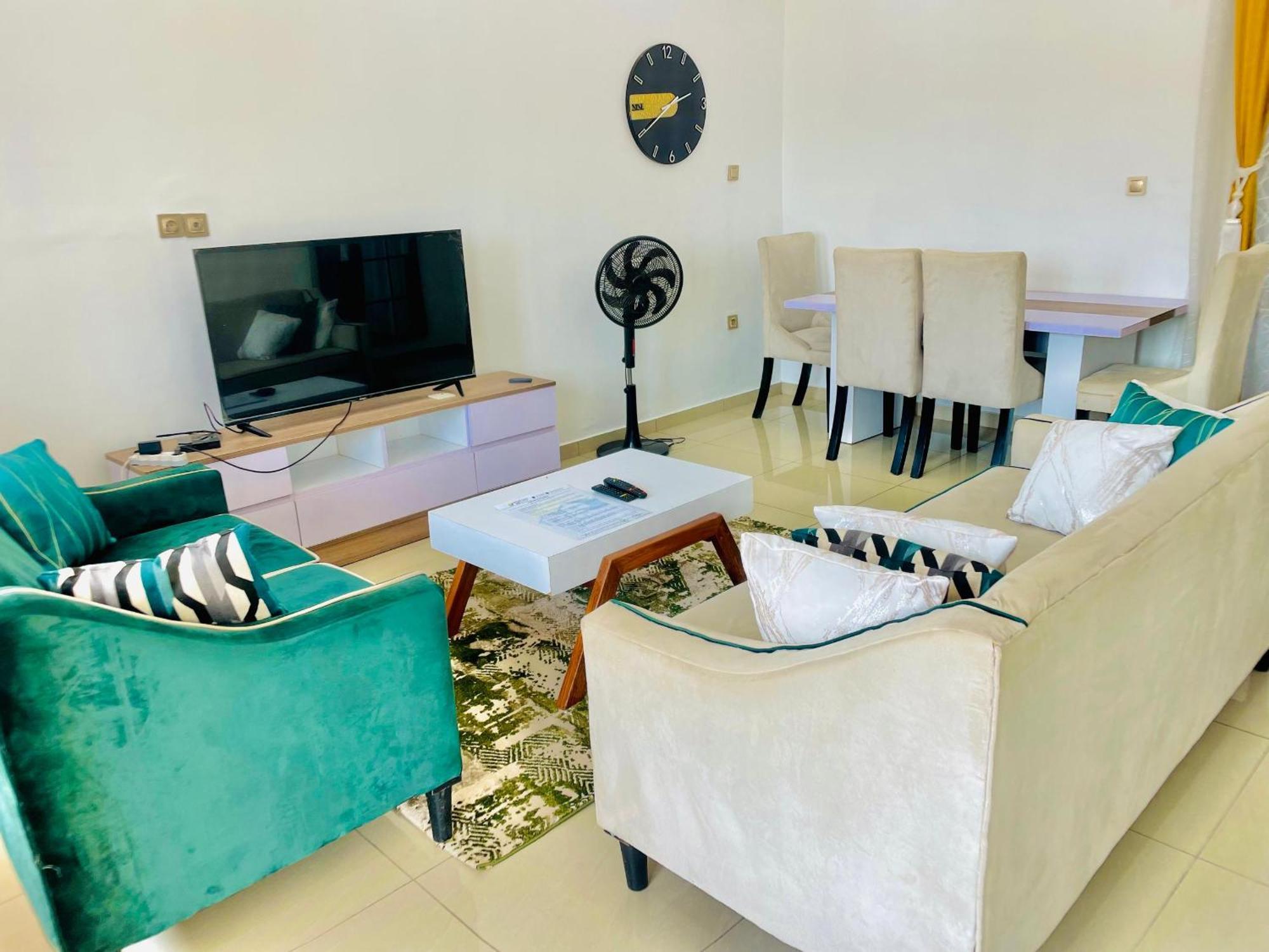 Residence Verone - Appartement Meublés Yaoundé Extérieur photo