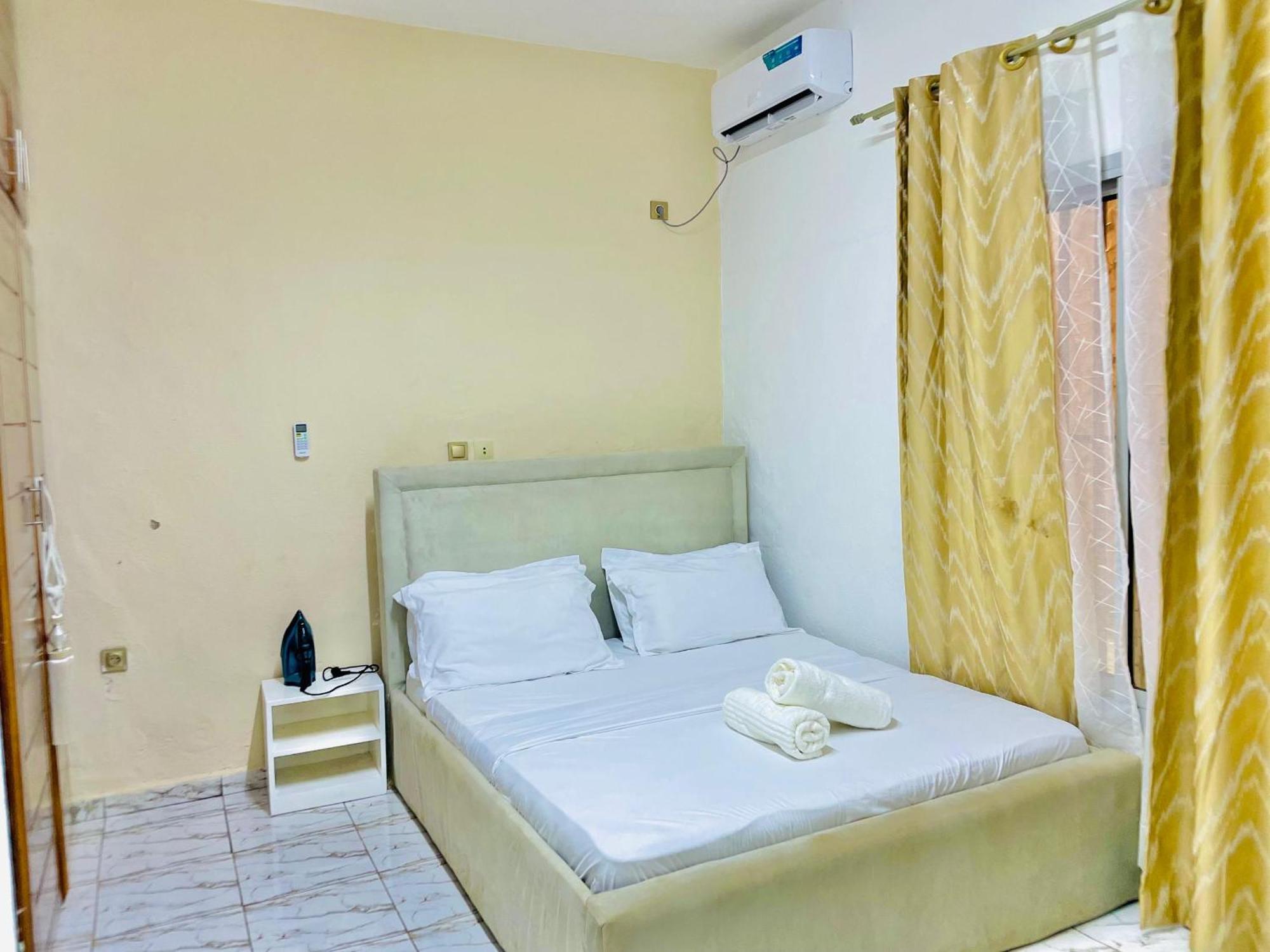 Residence Verone - Appartement Meublés Yaoundé Extérieur photo